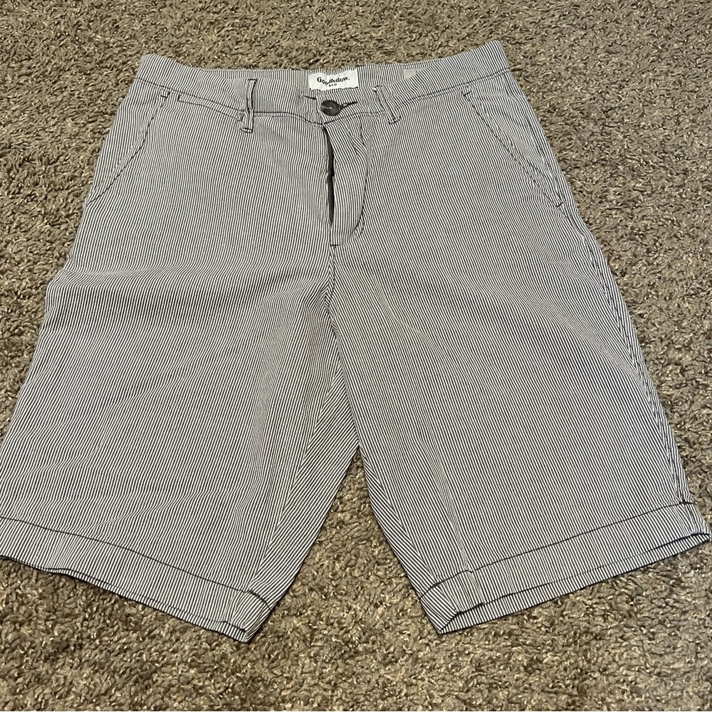 Men's 10.5" flat front Chino Shorts